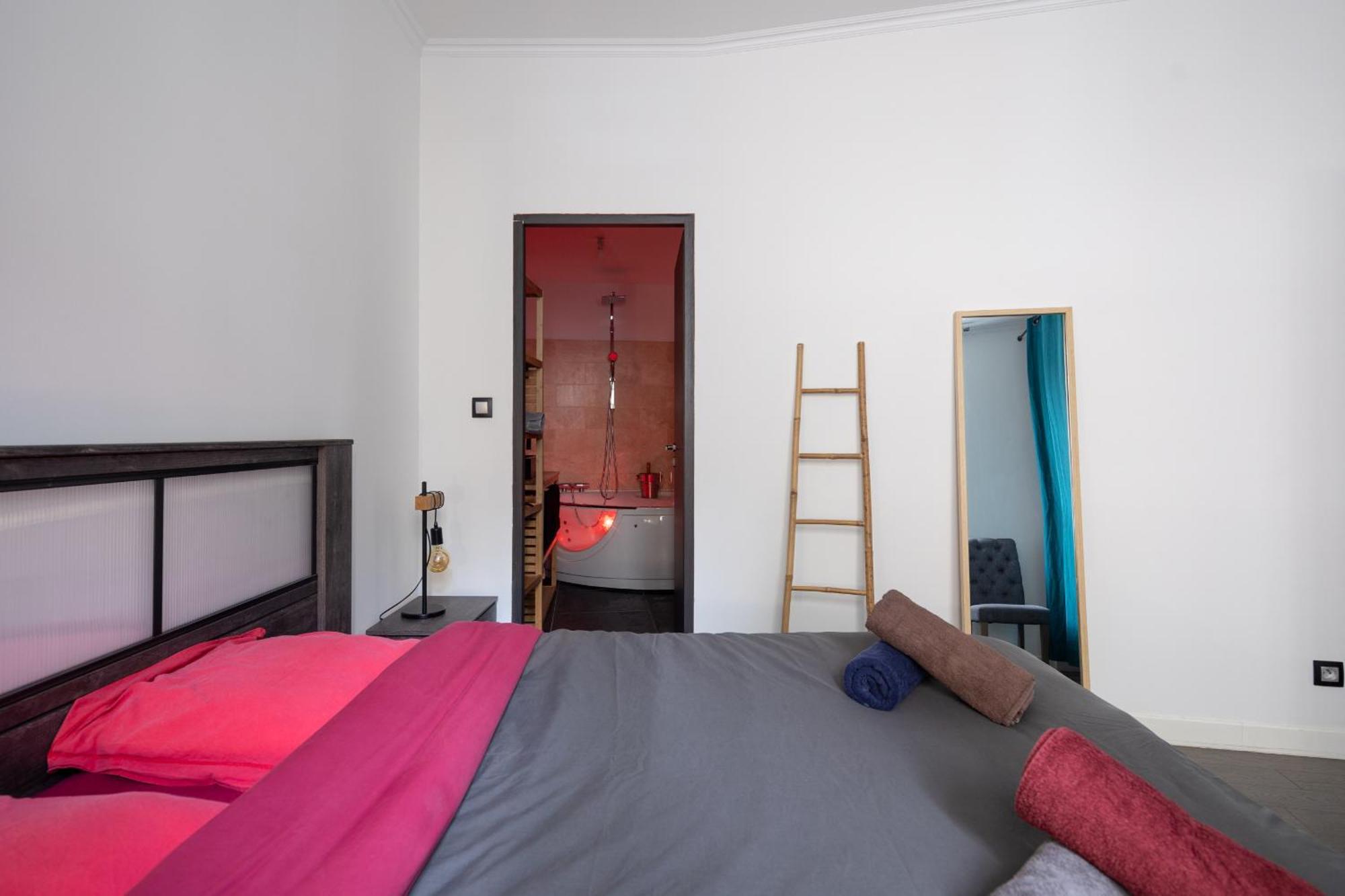 Appartement Spacieux Au Coeur D'Angers Etage 1 - 6 Personnes Esterno foto